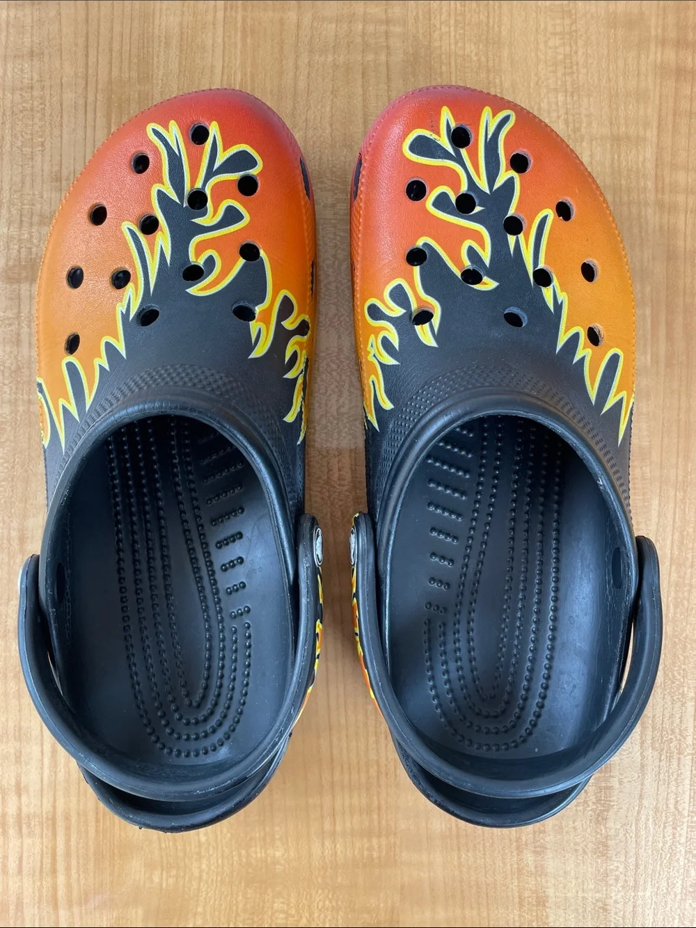 Crocs Classic Flames Clogs Orange Black Size 9 Mens | 11 Women’s